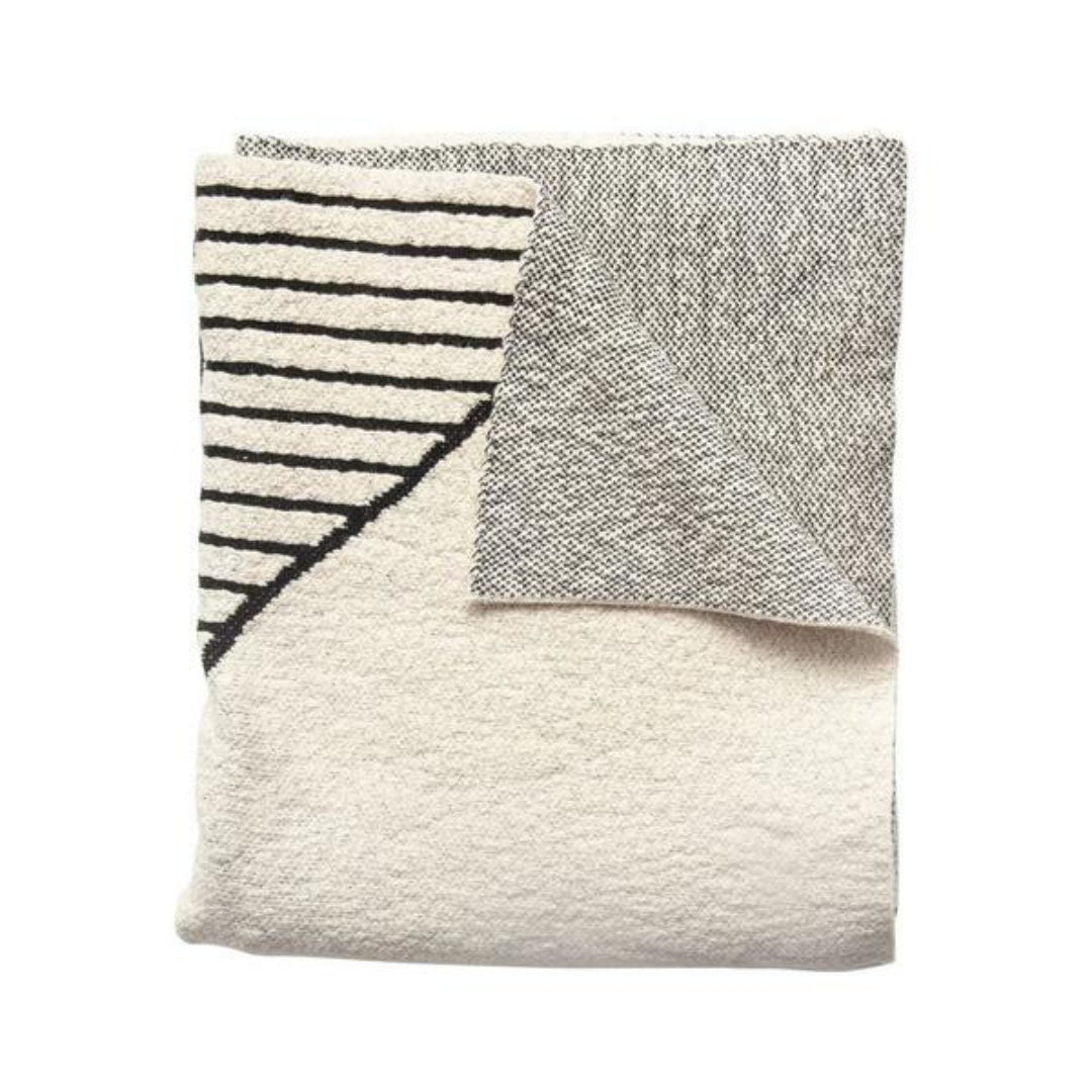 Cotton Knit Throw with Geometric Pattern