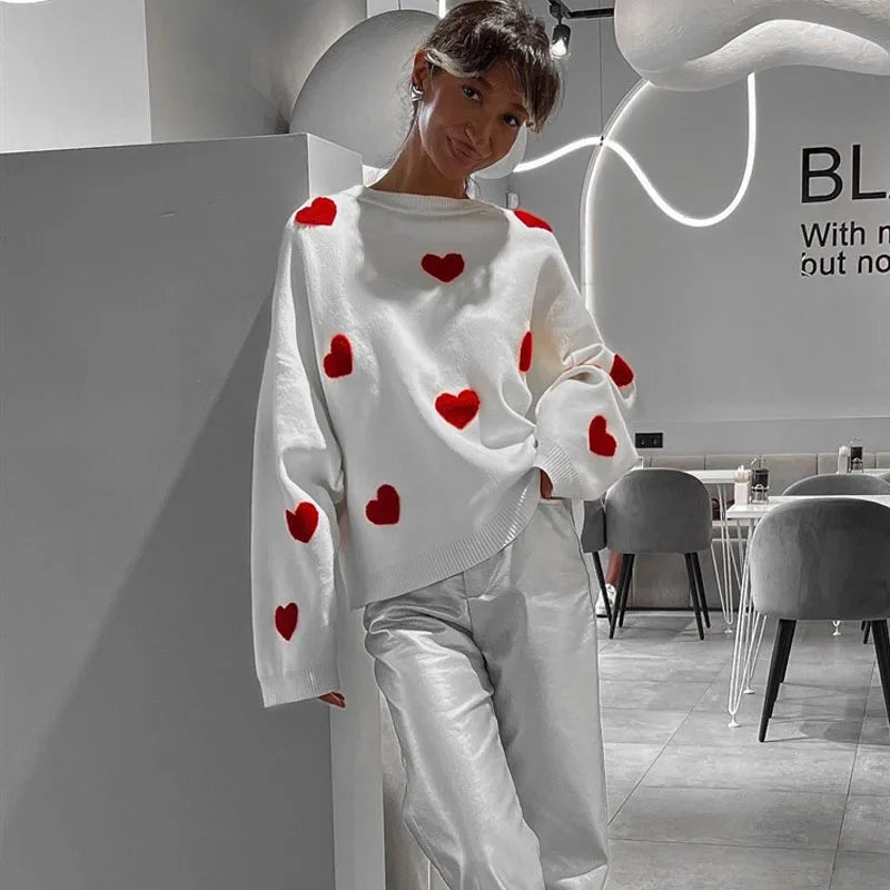 Stylish Heart-Shaped Round Neck Sweaters for Women - Image 9