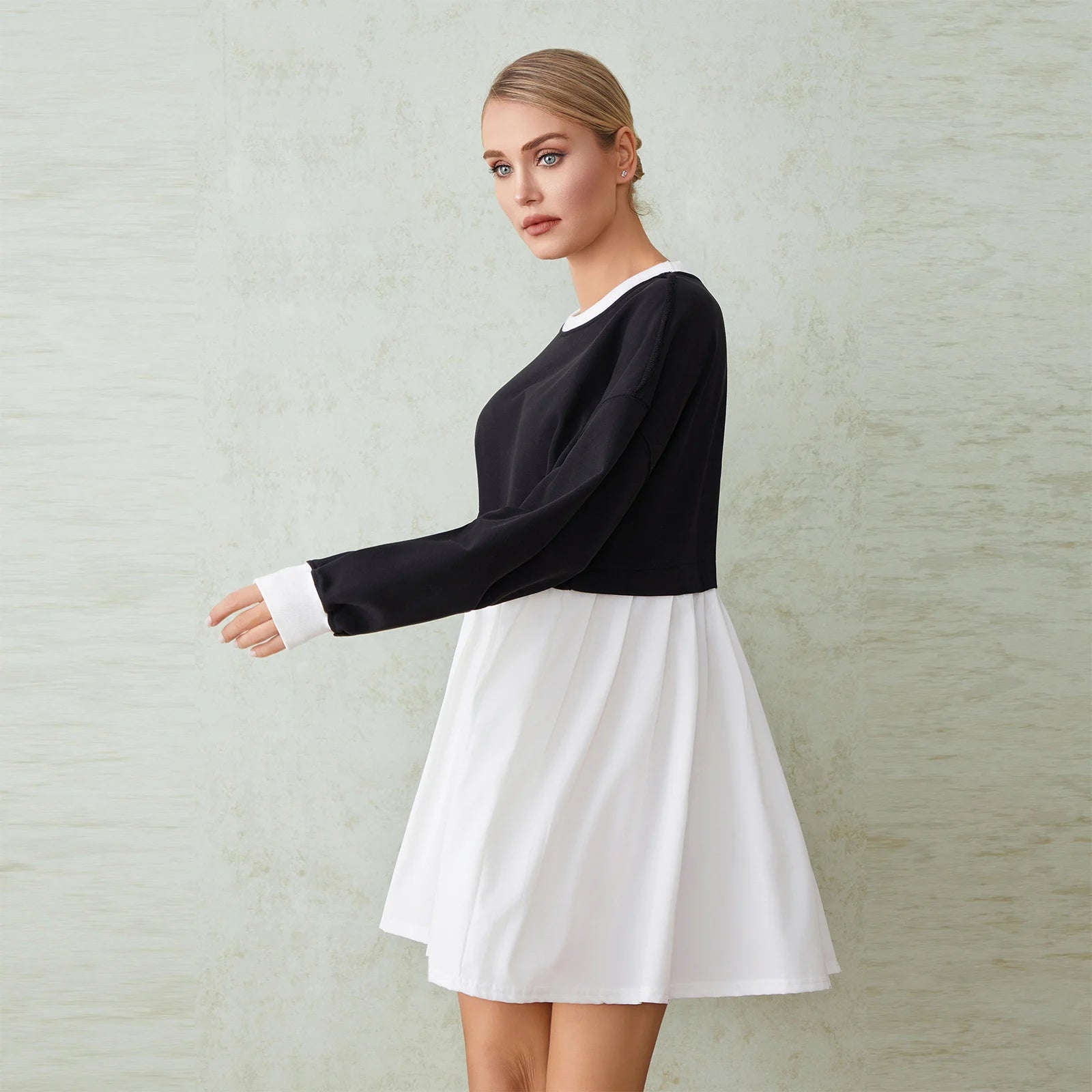 Women's Casual A-line Mini Dress with Contrast Color Detail - Image 5