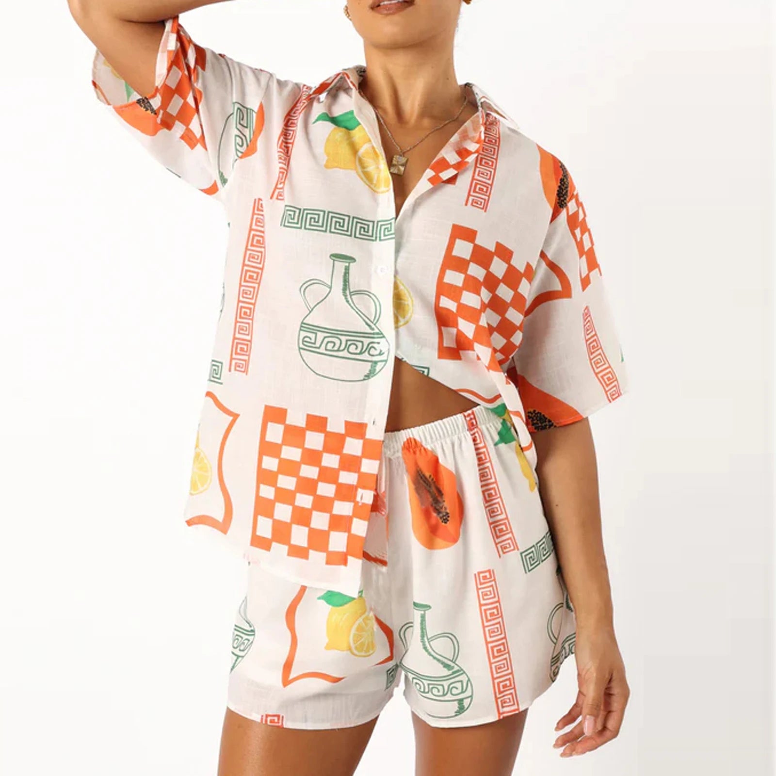 Women's Graphic 2-Piece Shorts Set for Summer Beachwear - Image 6