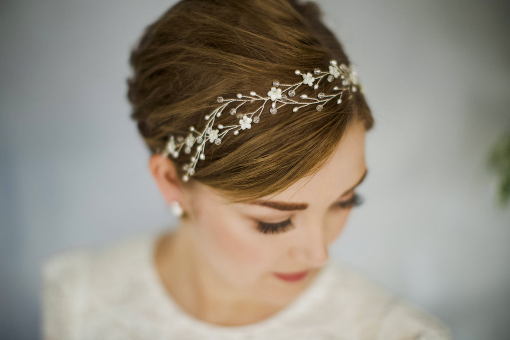 wedding hair accessories for short hairphoto
