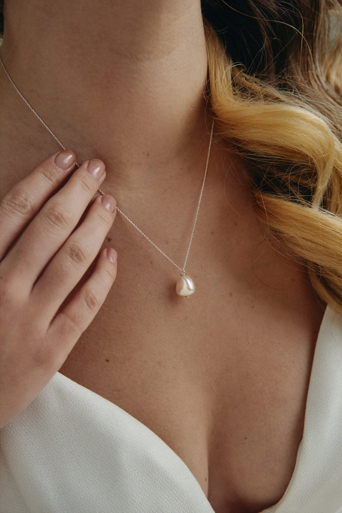Vegan pearl necklace - silver worn by model