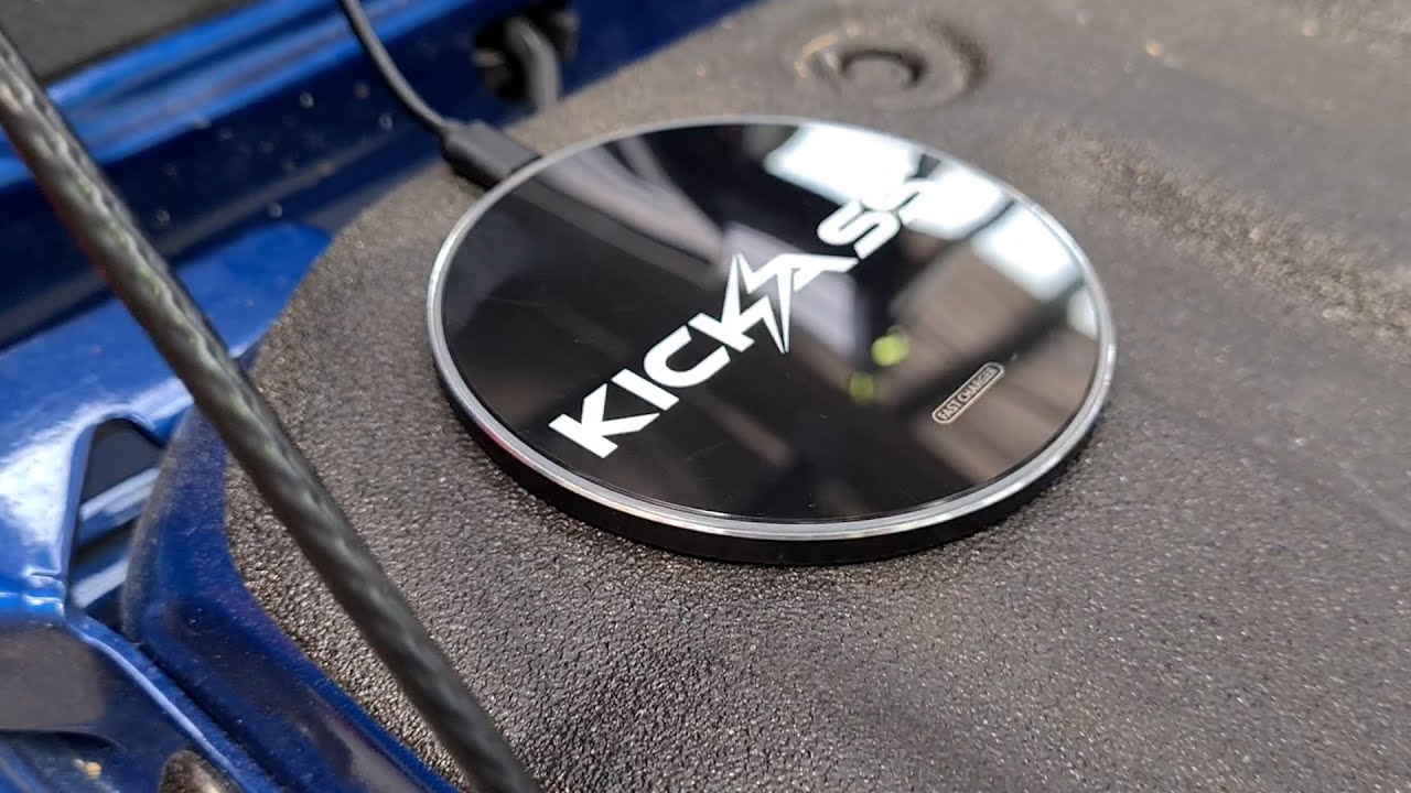 Watch Video of KickAss 15W Wireless Charging Pad