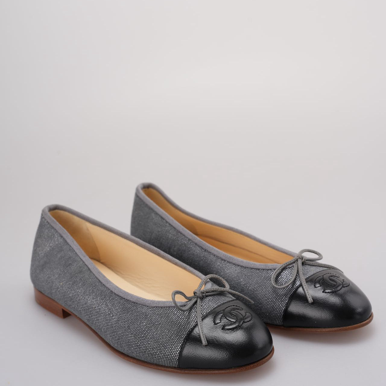 image of Chanel Ballerinas Ballet Flats in Grey /Black Size 38