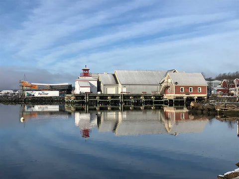 Pictou harbour 10h07 reflection