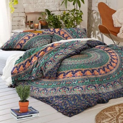 Bohemian Bedding and boho chic decor ideas - jaipur handloom - Medallion Bedding