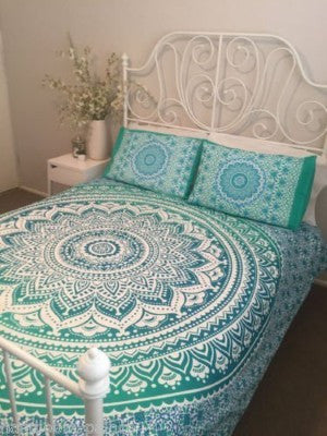 Green Ombre Duvet Cover set with pillows for Dorm room College Decor