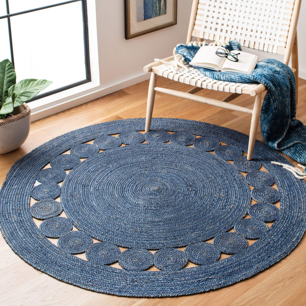 https://cdn.shopify.com/s/files/1/0846/1206/products/Navy-Blue-Hand-Braided-Jute-Indoor-Outdoor-Round-Rugs-Jaipur-Handloom_a00fa099-a018-4809-9086-a892b750a234_630x630.jpg?v=1630833651