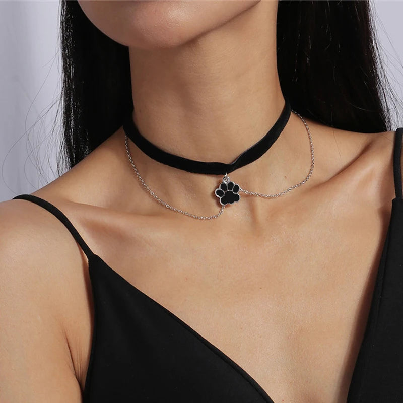 Aihua Fashion Black Bowknot Necklace Classic Gothic Heart Lace Velvet Choker for Women Girls Prom Necklace Jewelry Gifts