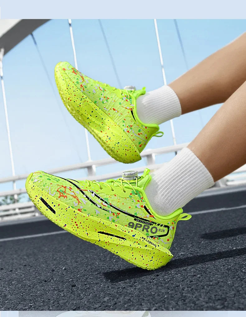 Luminous Camouflage Running Shoes with Carbon Plate And Rotating Buckle Men's Professional Sport Shoes for Long Distance Running