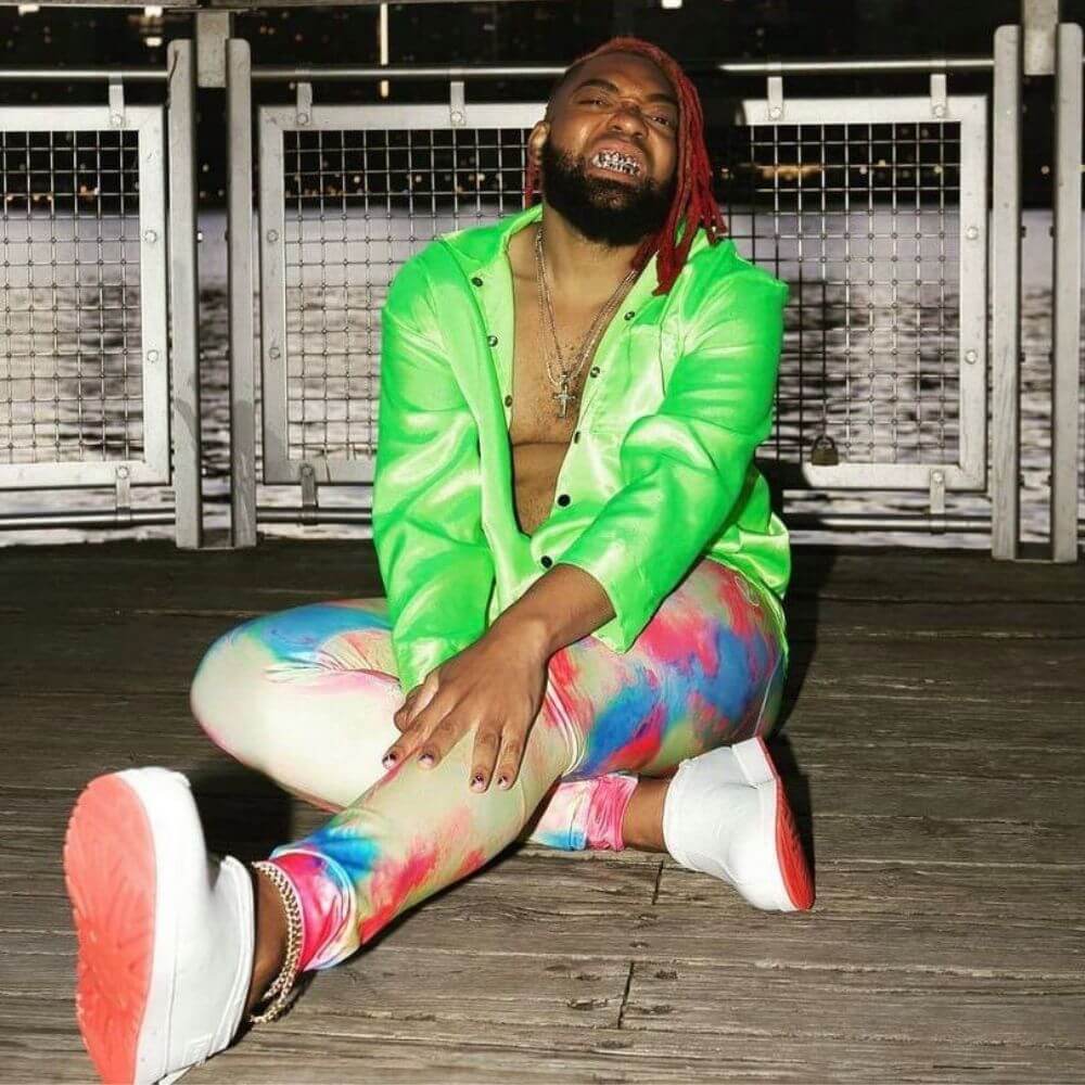 Man wearing Wonderland Meggings