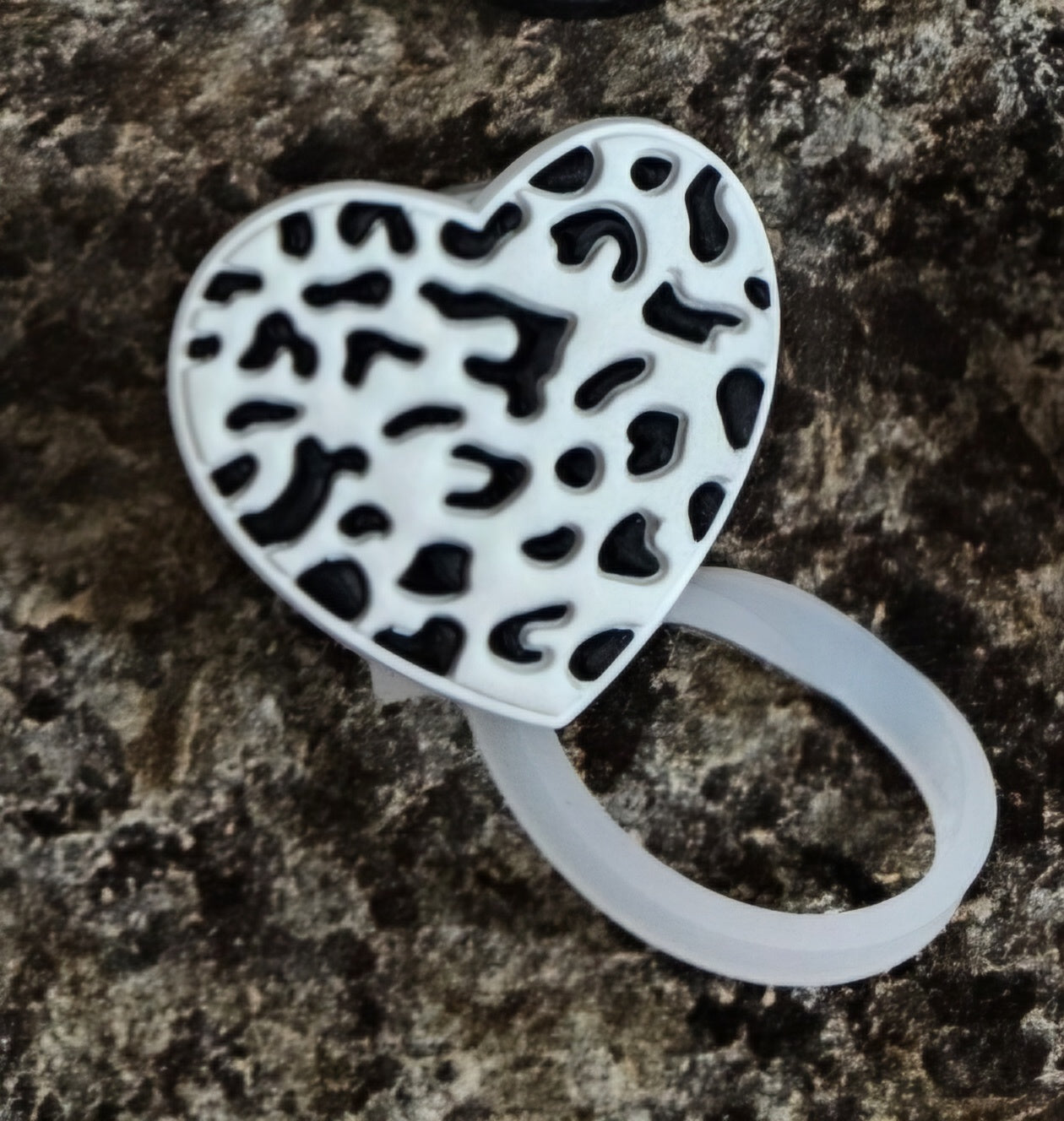 White Leopard Heart - Straw Topper