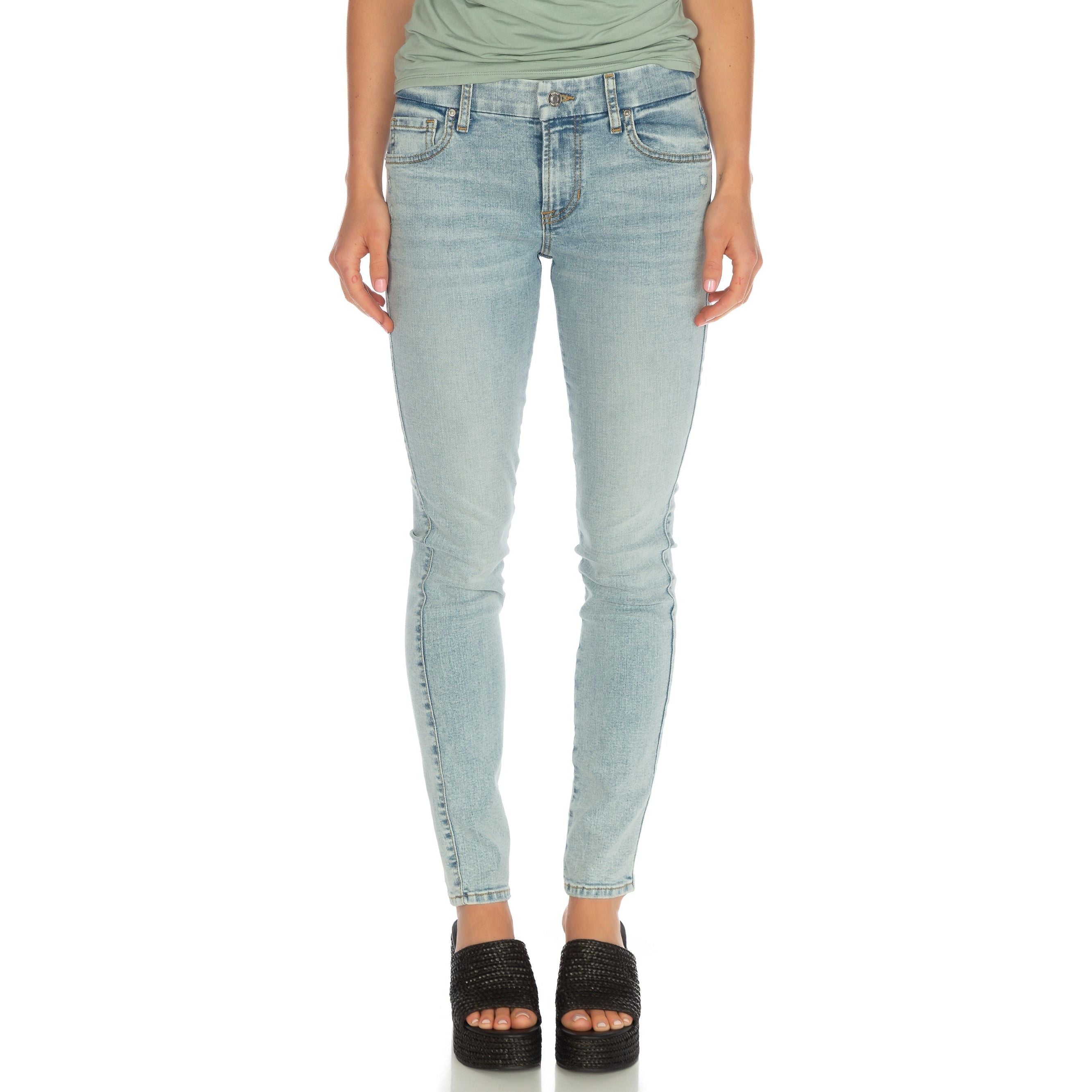 Eco Power Curvy Mid-Rise Skinny Jeans