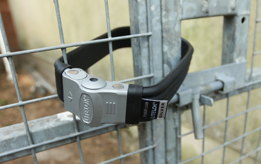 Litelok Flexi-U Silver securing a gate