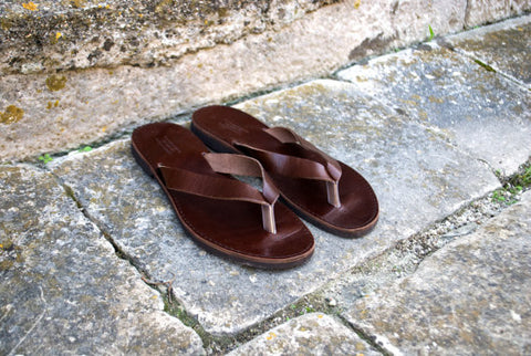 mens leather flip flops