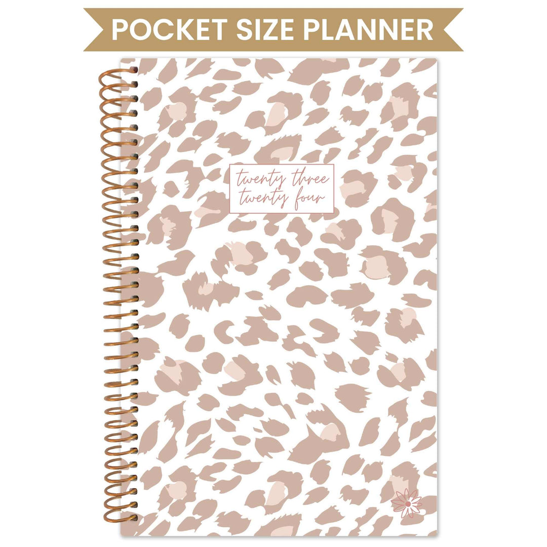 LV 2021-2024 planner with pockets. - Bling Babes Boutique