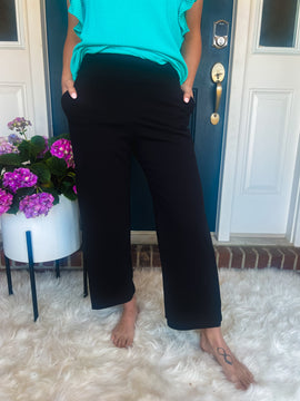 New! Lucy Wide Leg Stretchy Crop Pants - Black