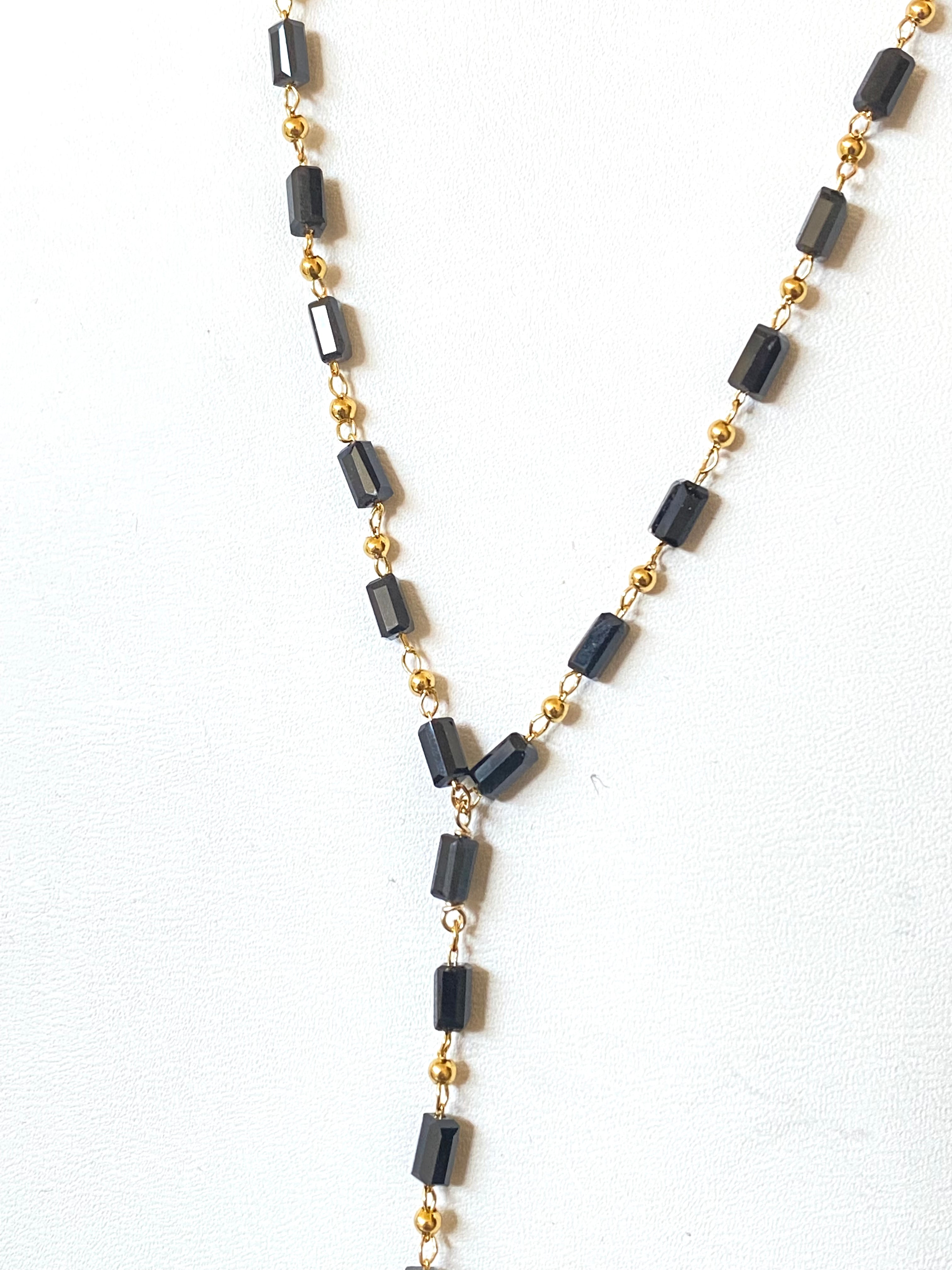 Black beaded chain Y necklace