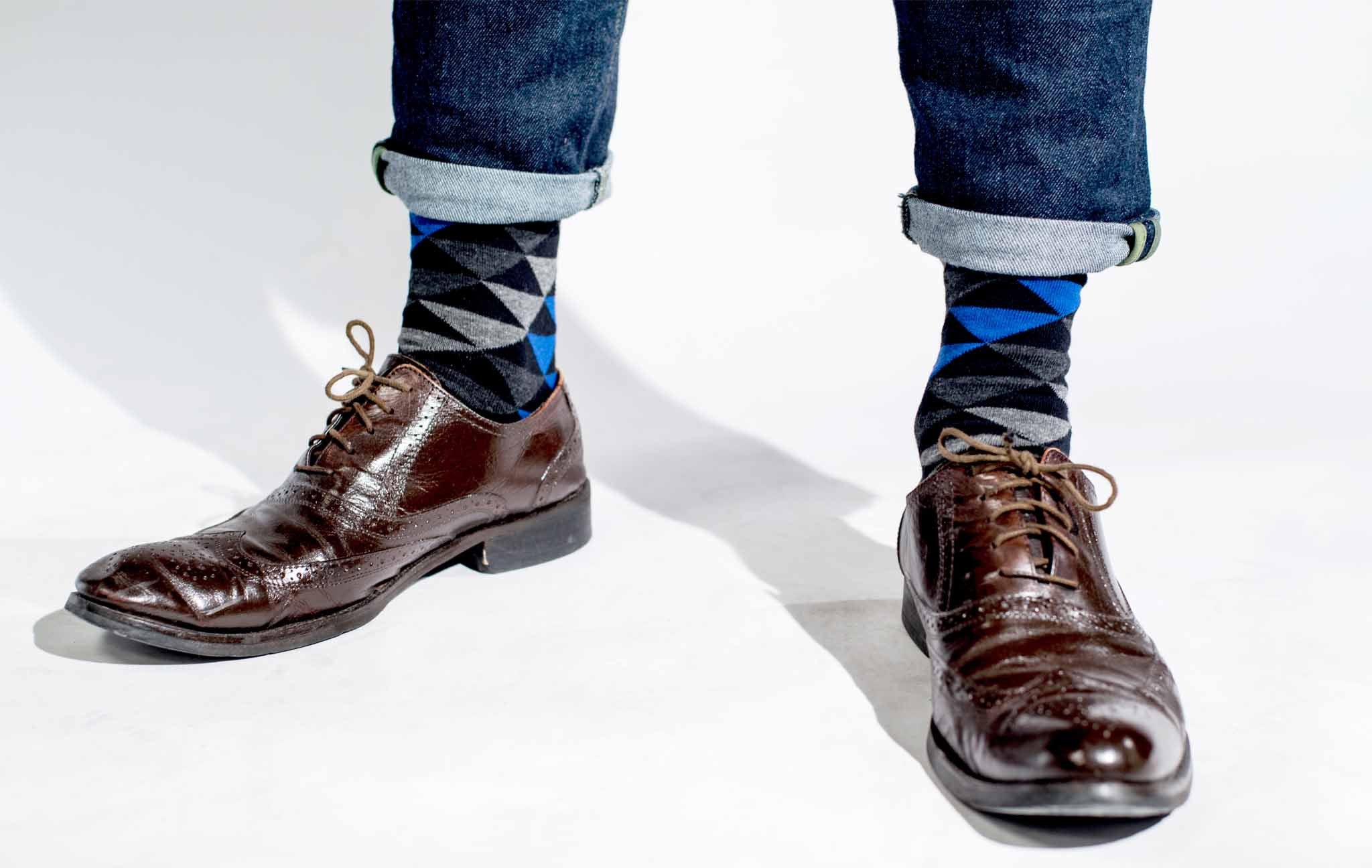 dress shoes with blue jeans
