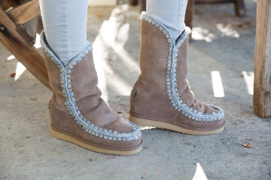 mou boots inner wedge