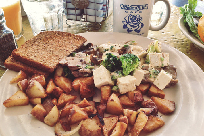 Stella Blues Cafe' Tofu Scramble Best Breakfast in Maui, Kihei, Hawaii 