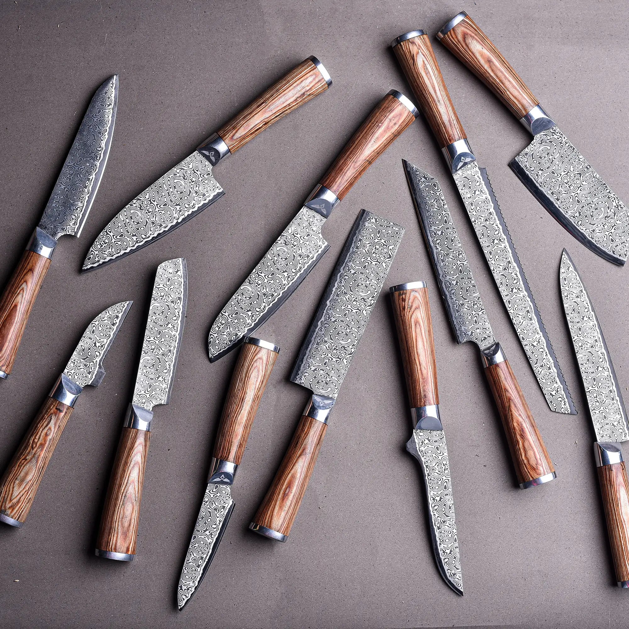 Akatsuki Series™ VG 10 Steel 12-Piece Handmade Damascus Chef Set for Culinary Mastery