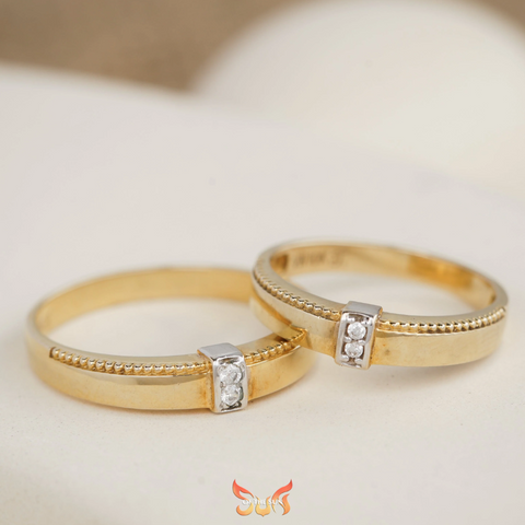 Giá 1 đôi nhẫn cưới vàng tây 18K