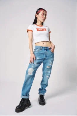 Woman styled in Levi's 501 mini tee and jeans - Levi's Hong Kong