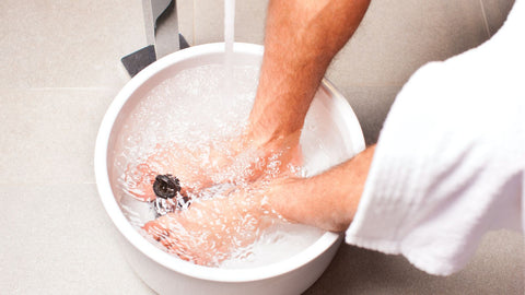 foot bath after using magnesium oil