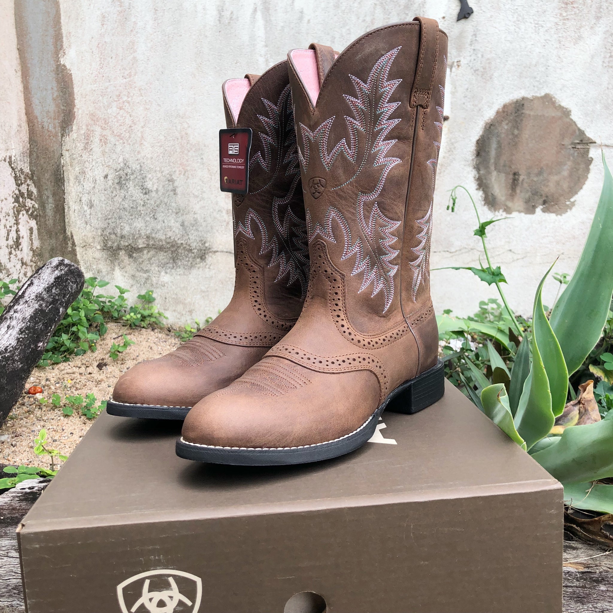 ariat women's stockman boots