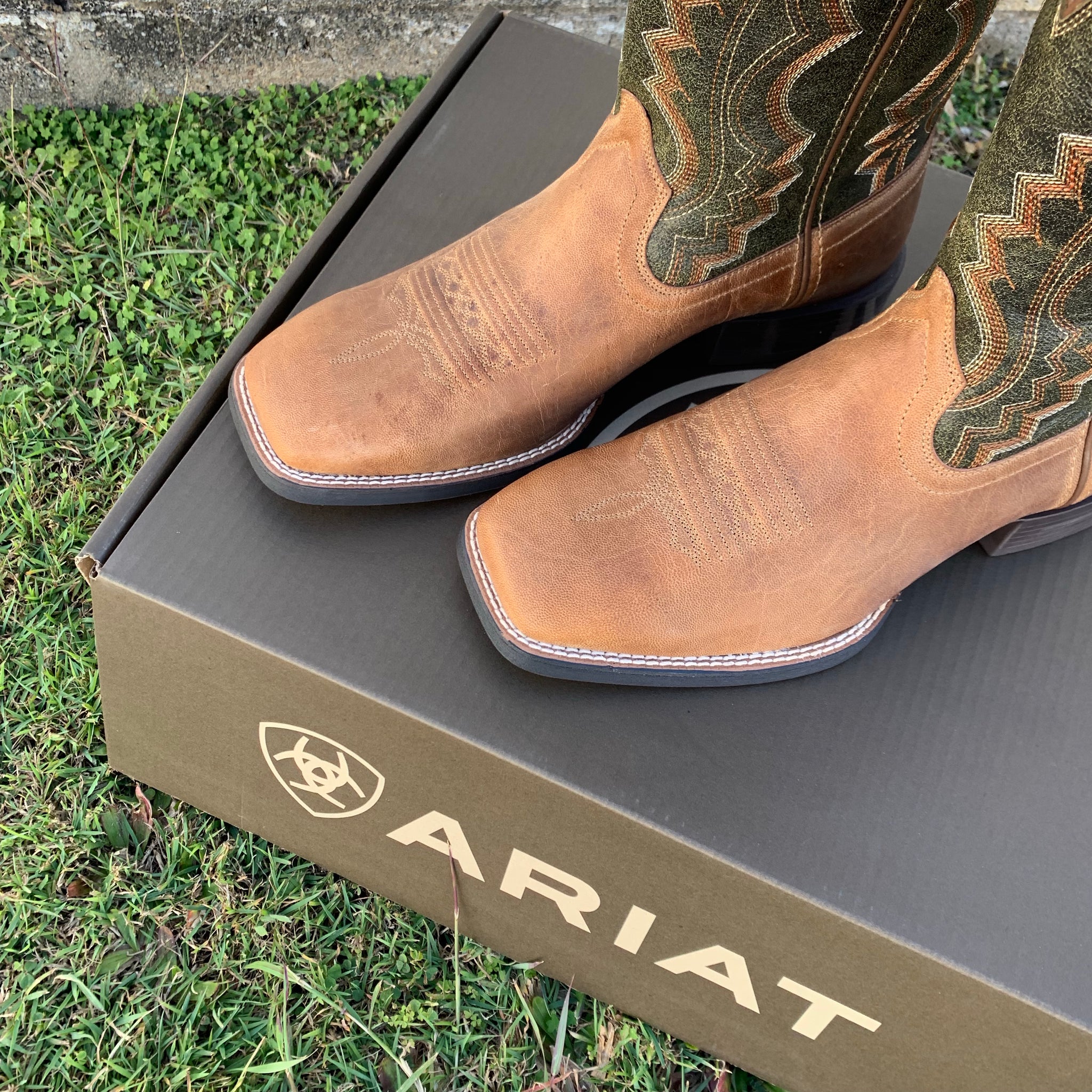 ariat sport riggin