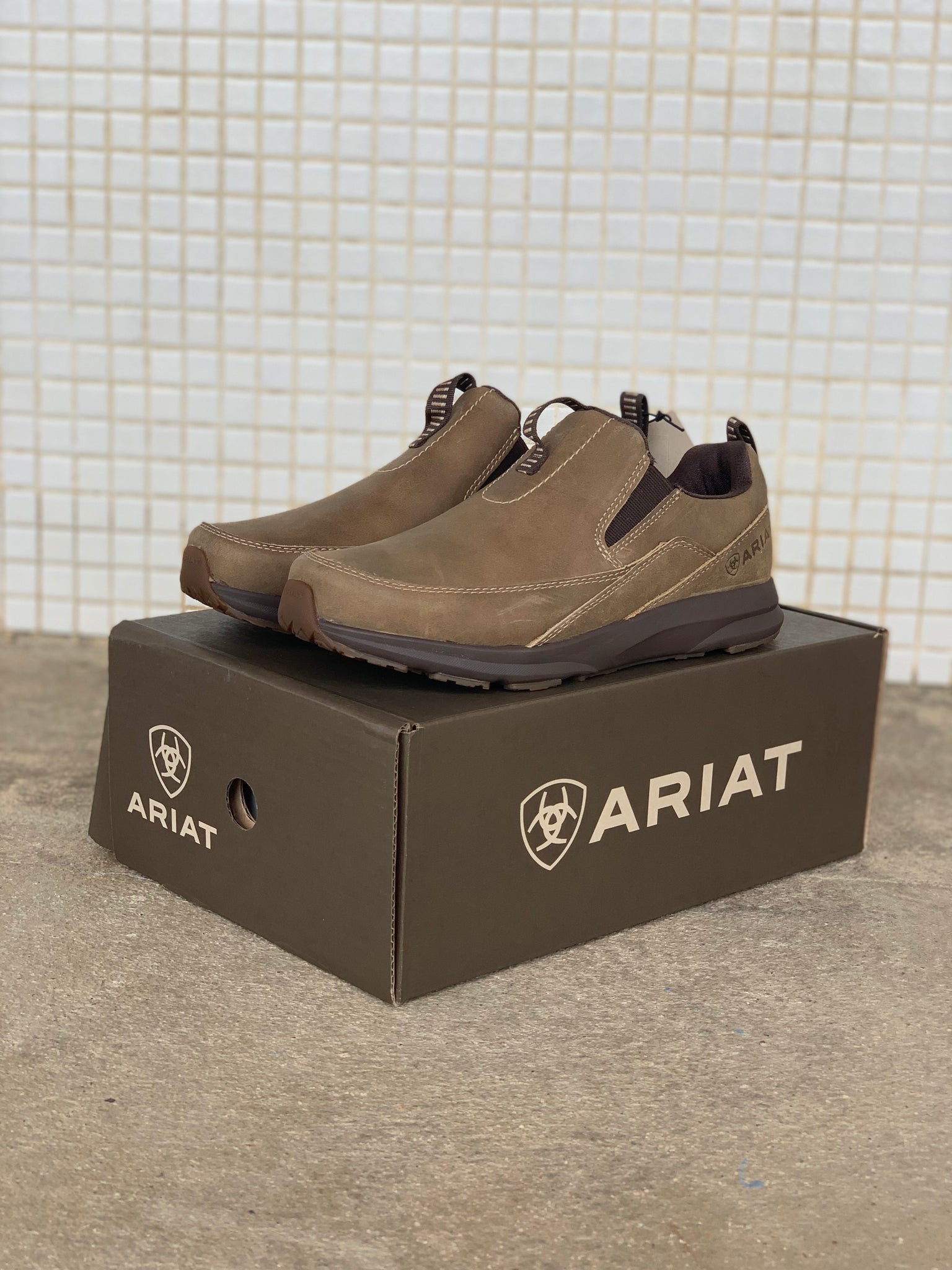 ariat slip ons