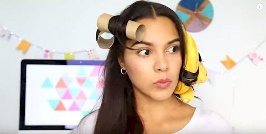 hair_hacks_toiletpaper_curlinghair