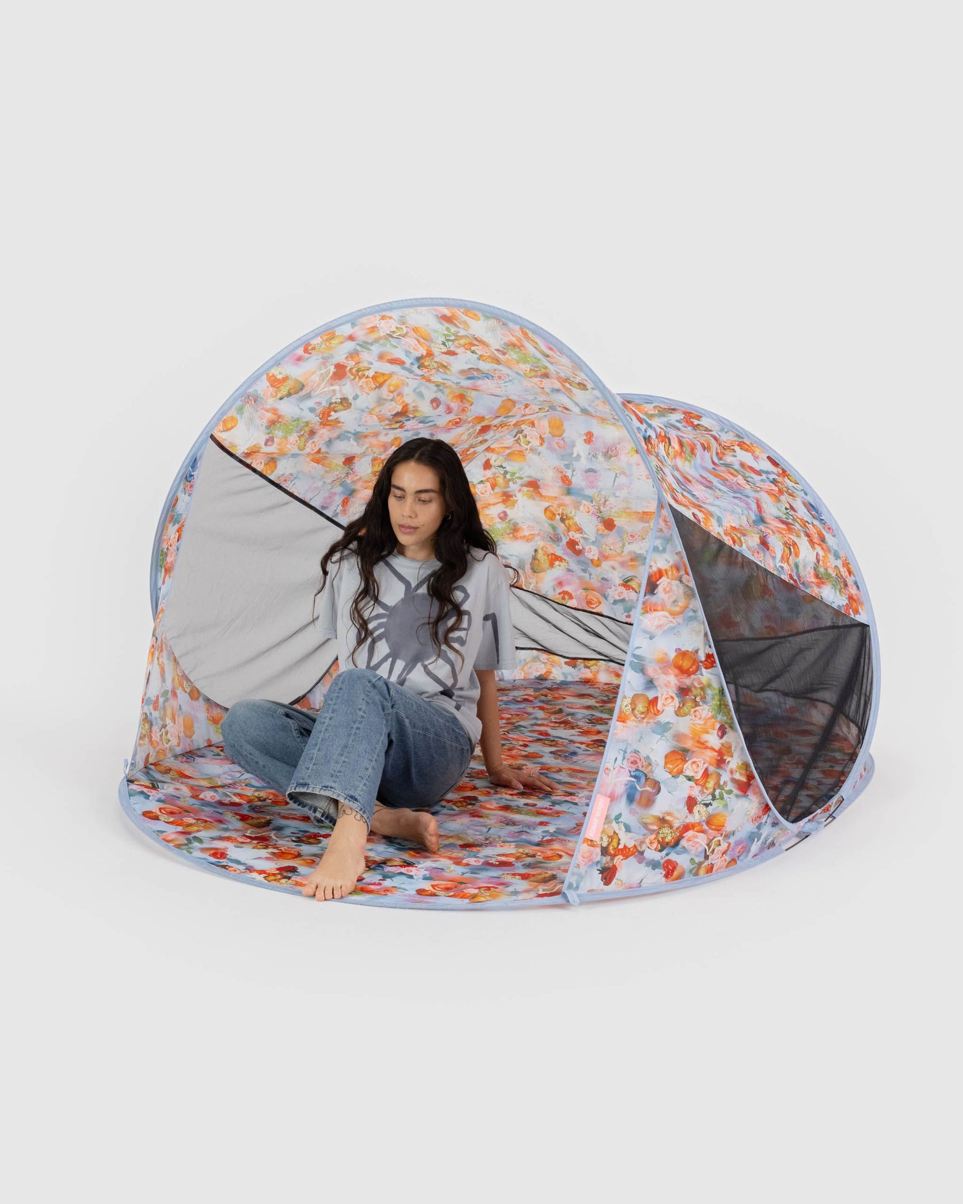 Pop Up Tent