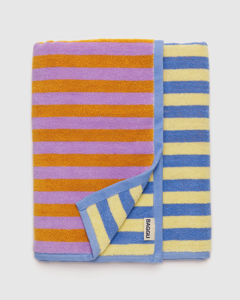 Bath Towel in Hotel Stripe