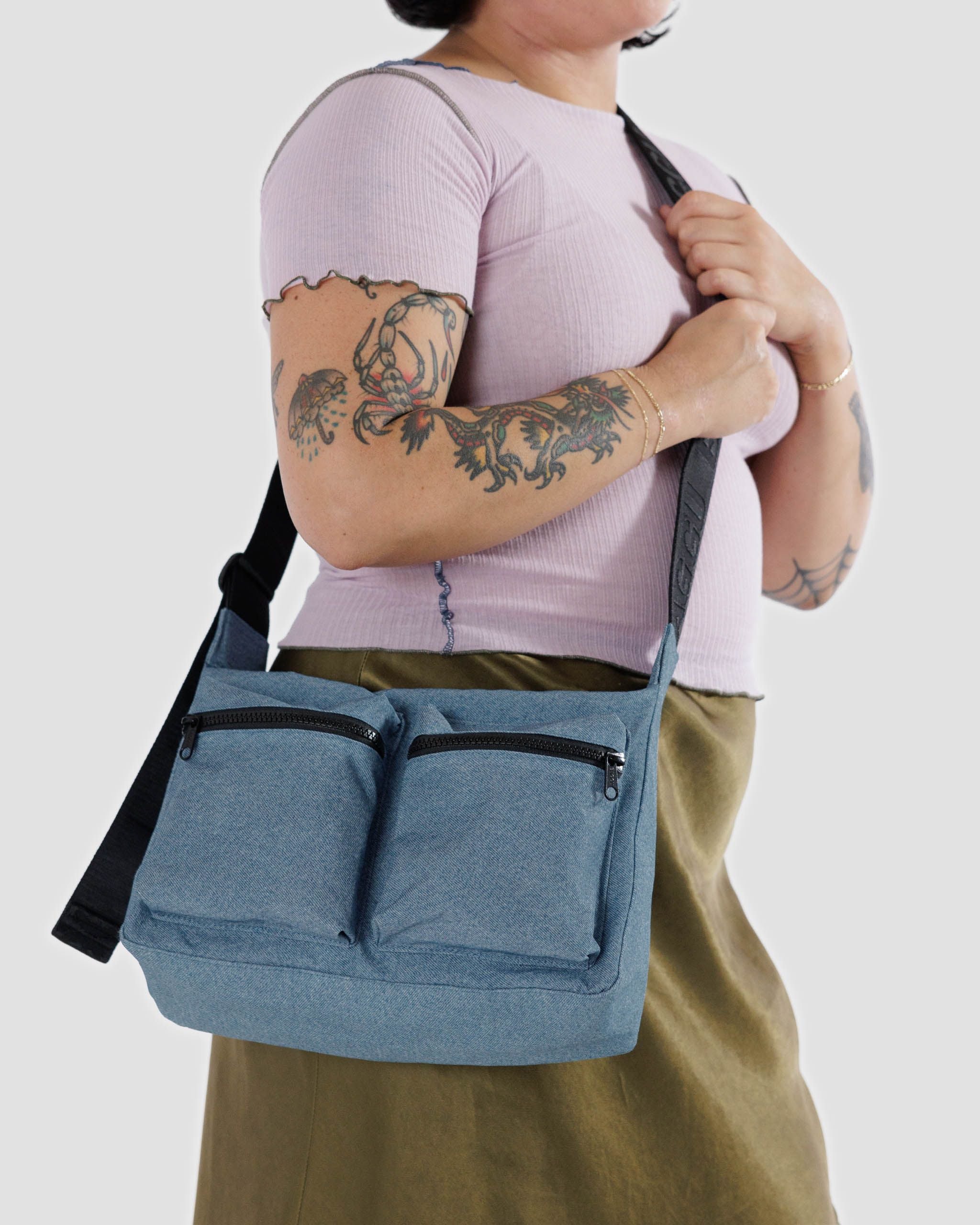 Medium Cargo Crossbody