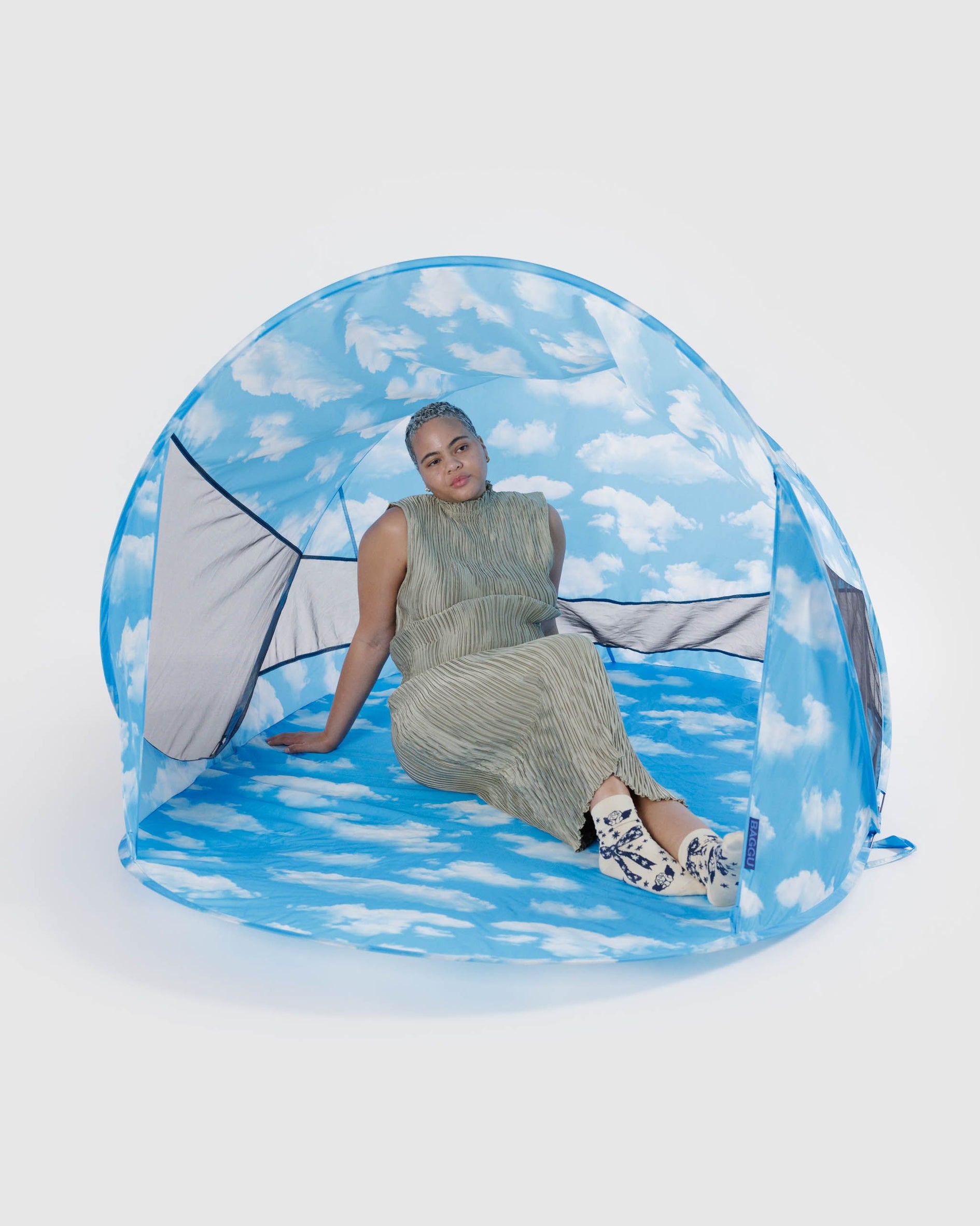 Pop Up Tent - Clouds