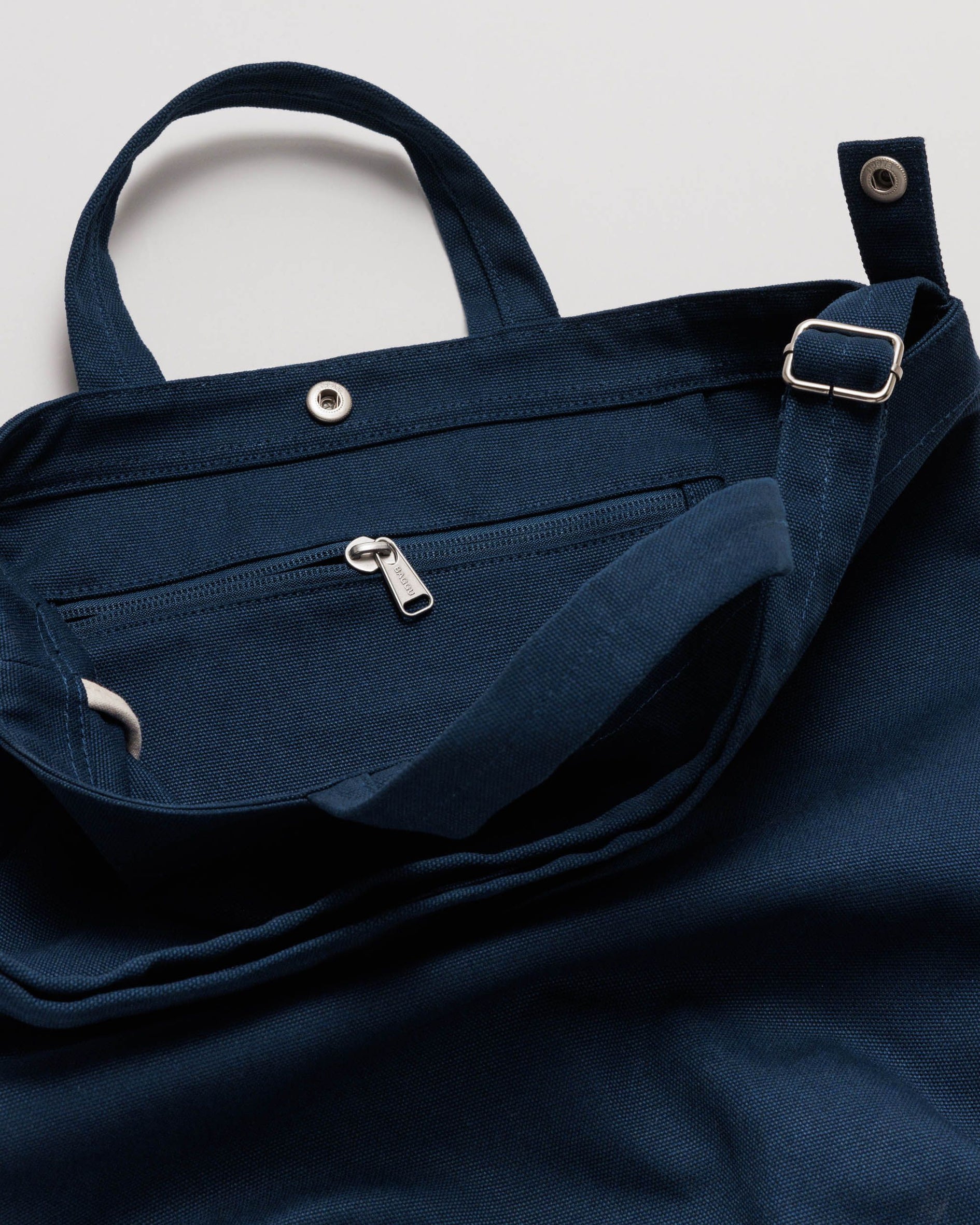 Duck Bag : Navy - Baggu