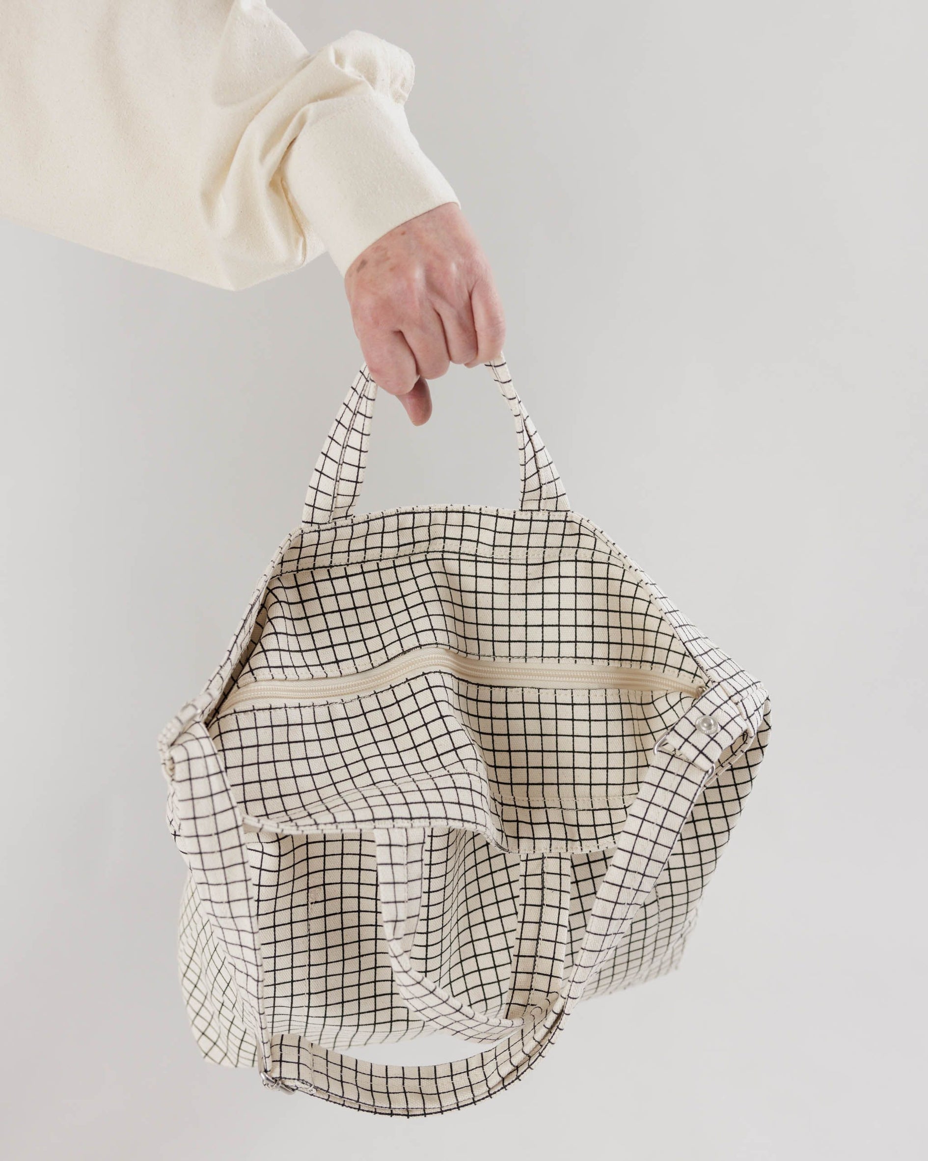 BAGGU Horizontal Duck Tote Bag in Natural