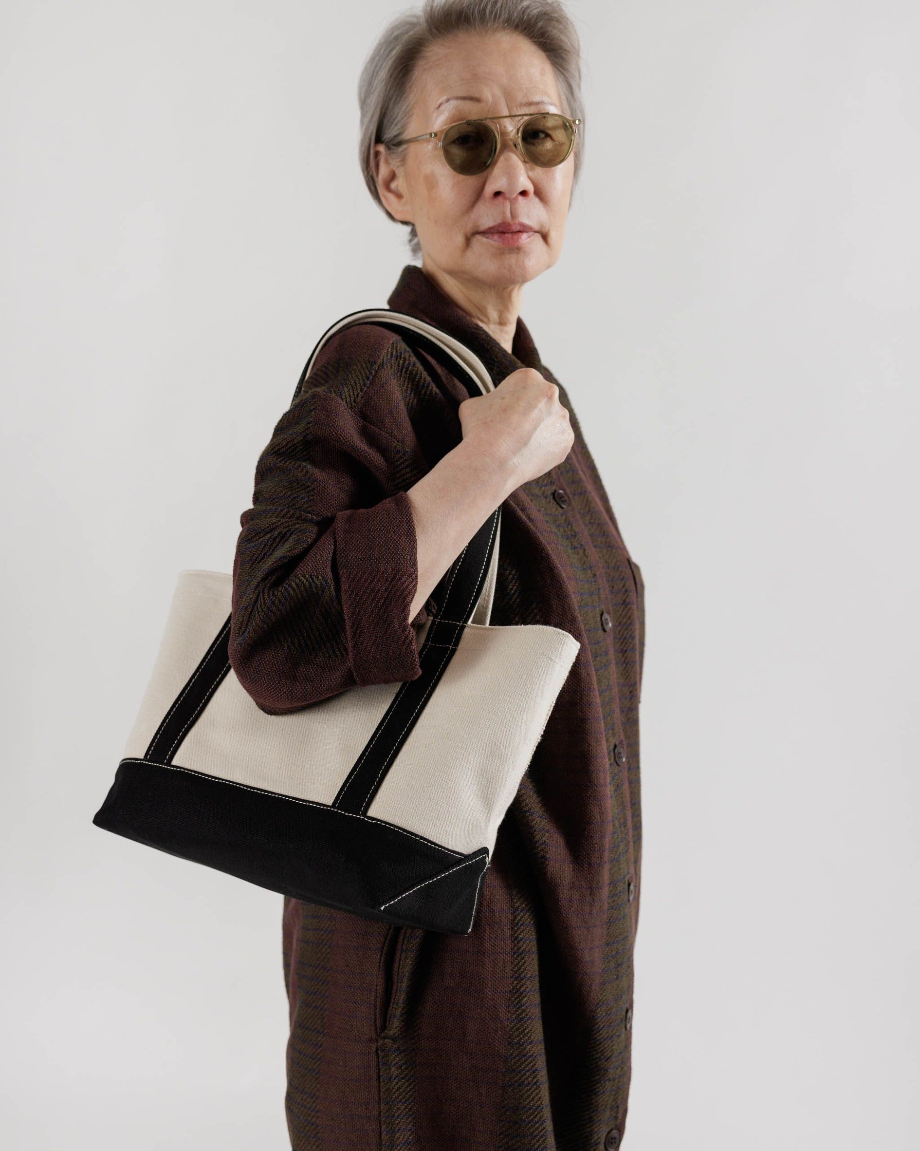 Small Heavyweight Canvas Tote : Black - Baggu