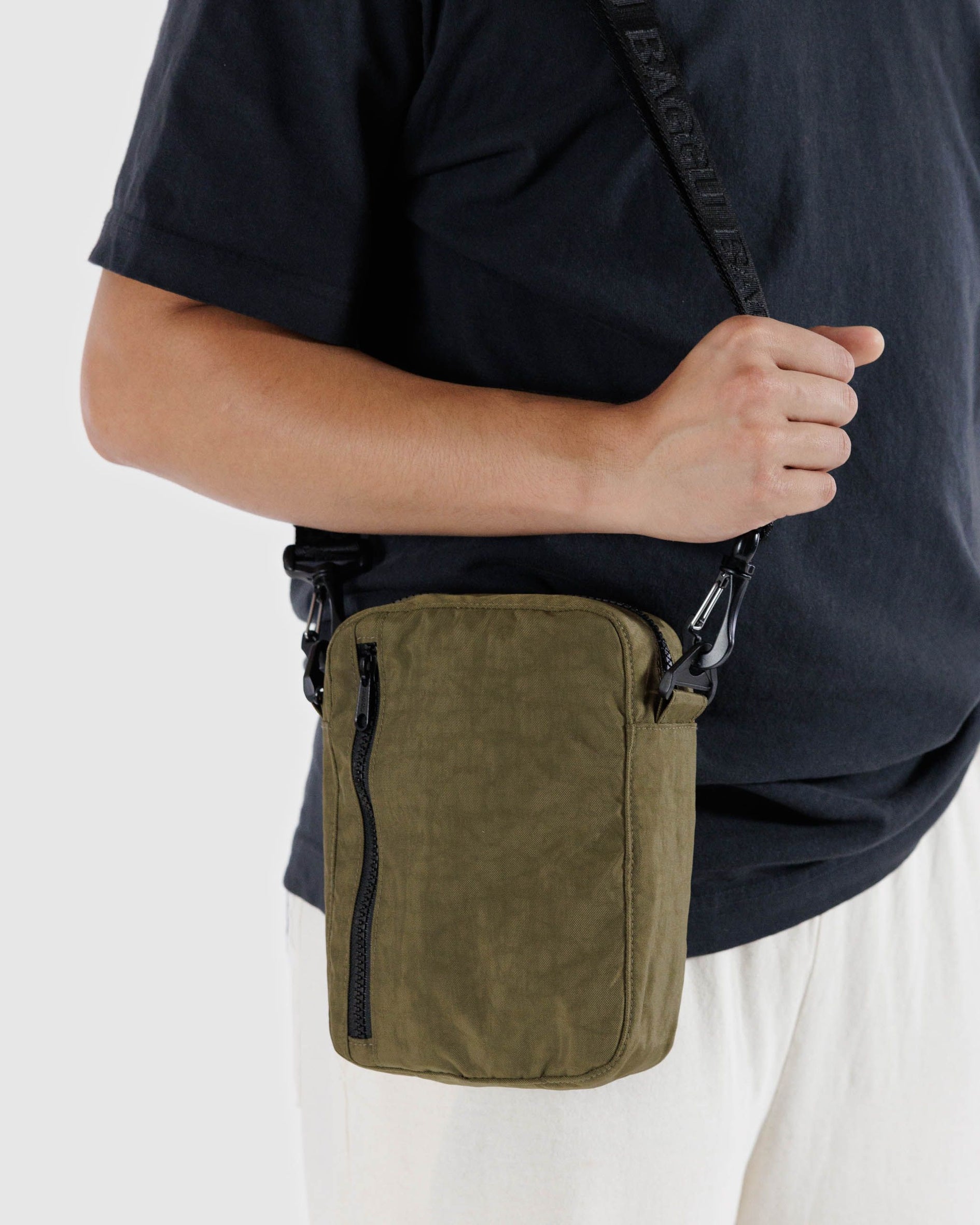 Sport Crossbody : Seaweed - Baggu