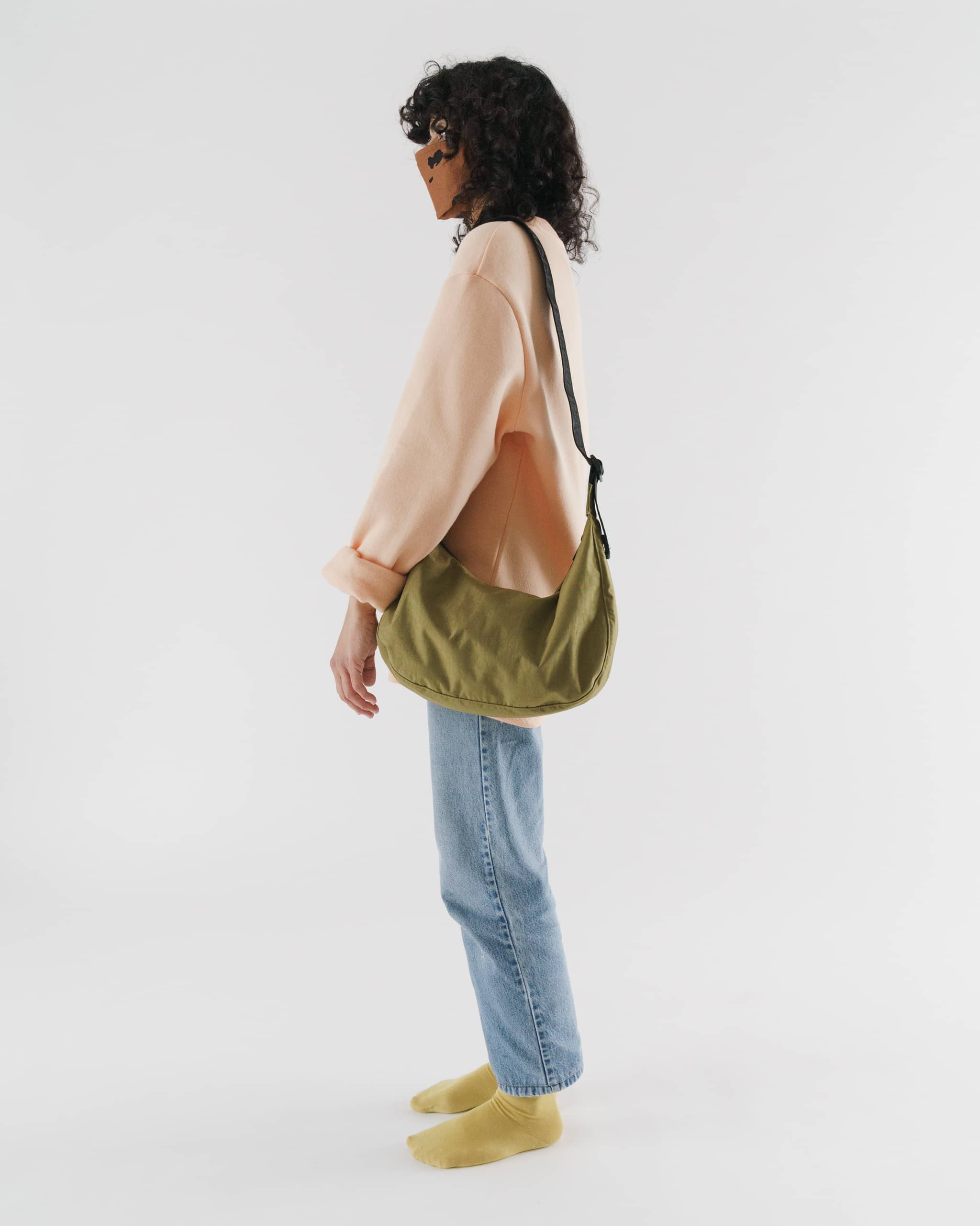 Medium Nylon Crescent Bag : Brown - Baggu