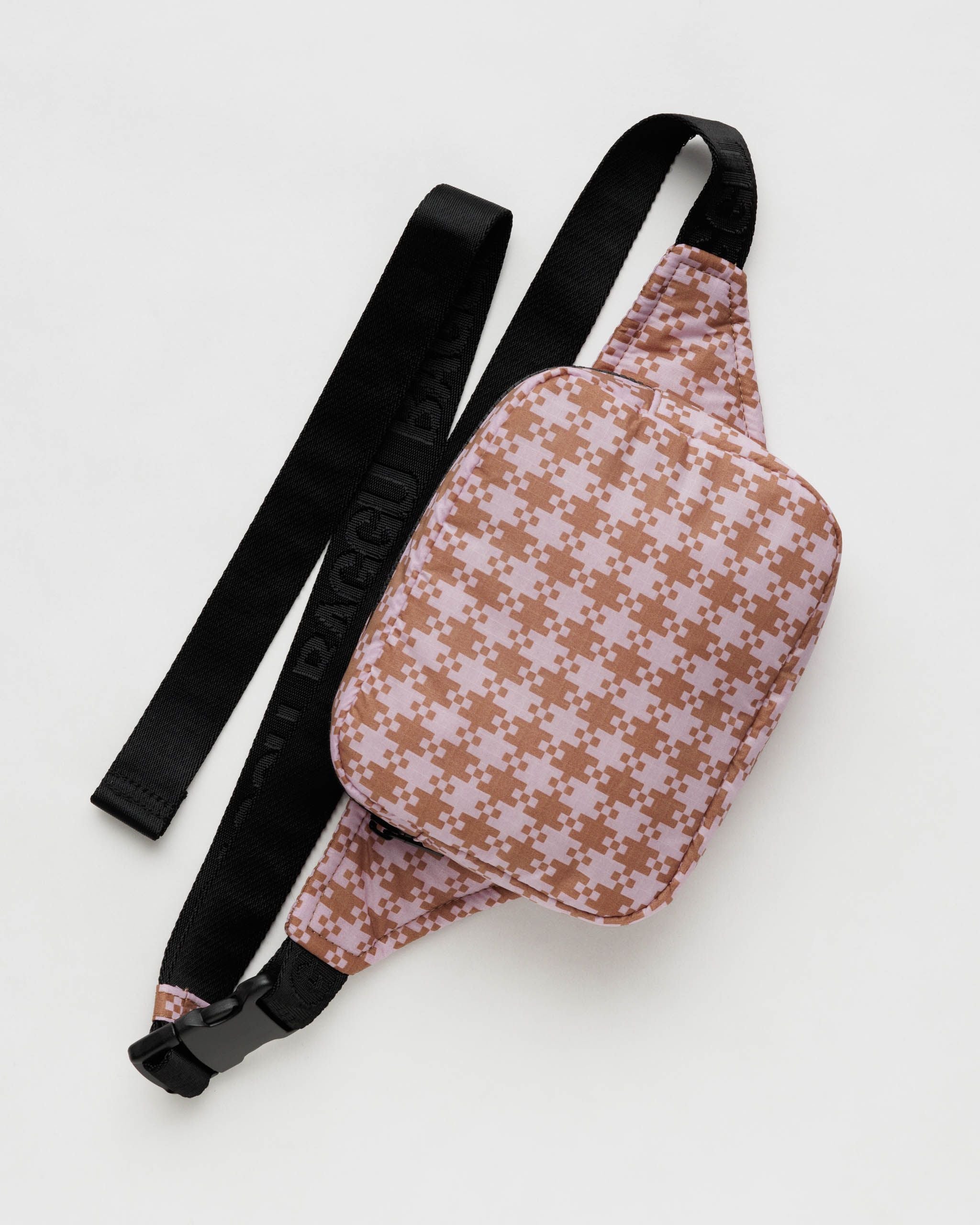 Puffy Fanny Pack - Rose Pixel Gingham