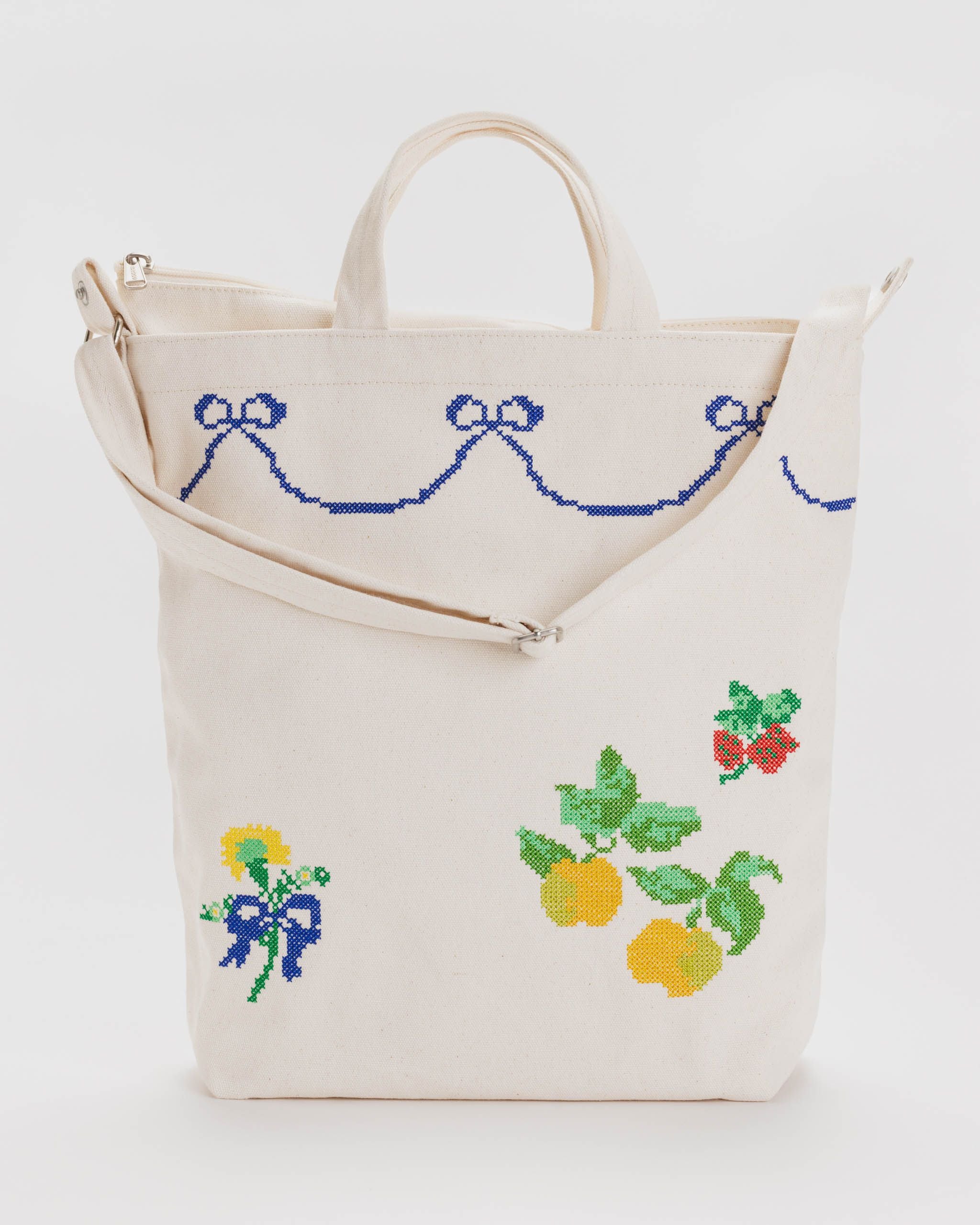 Greater Good. Horizontal Duck Bag in Embroidered Ditsy Floral