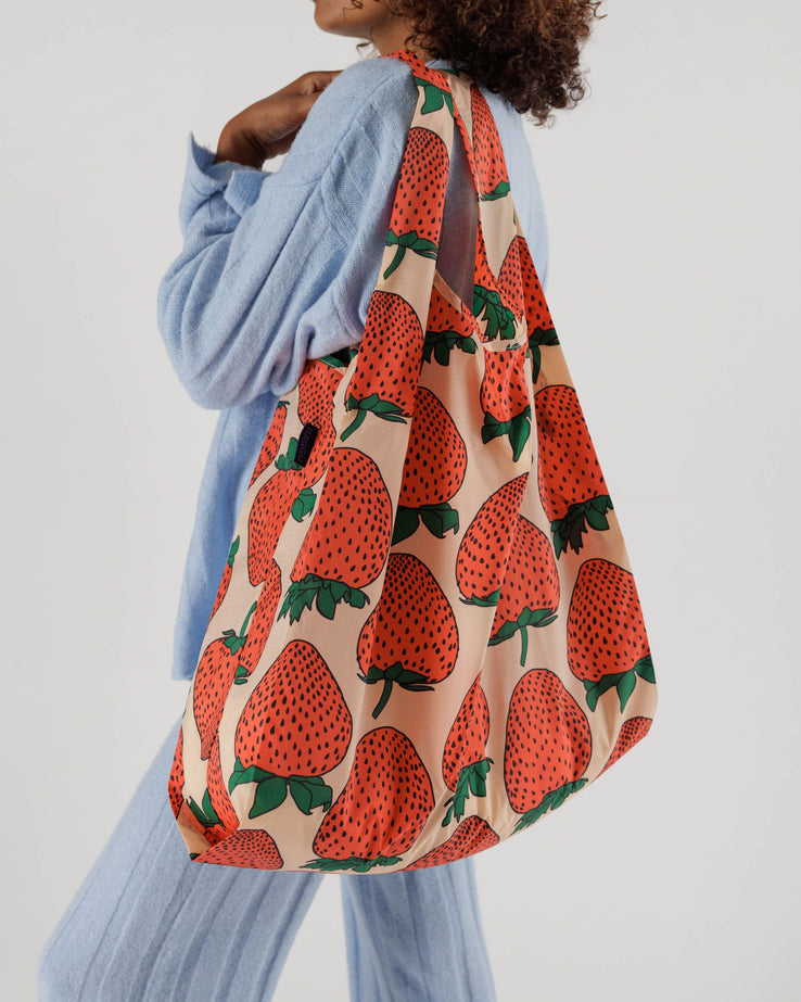 Big Baggu : Strawberry - Baggu