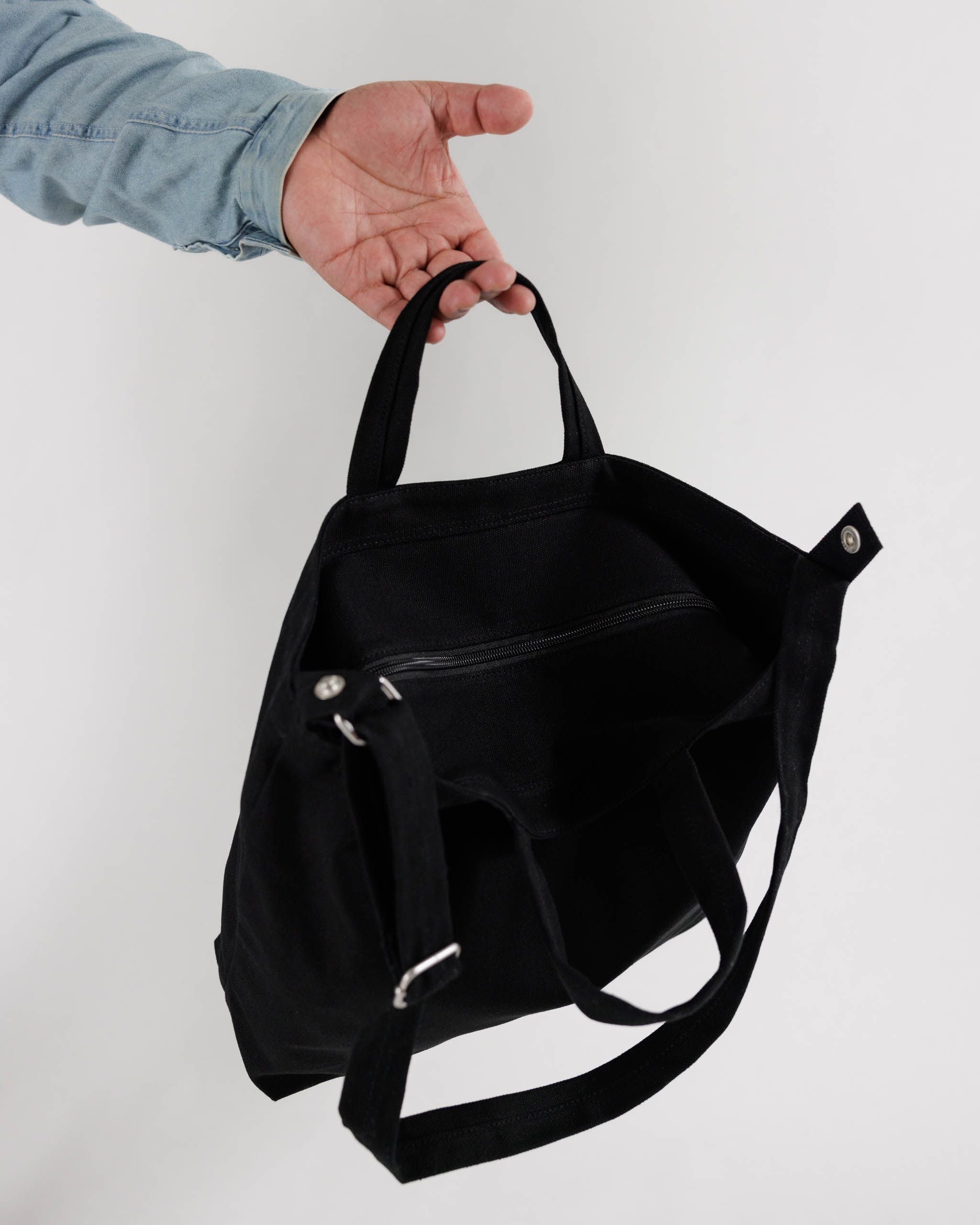 Horizontal Duck Bag : Navy - Baggu