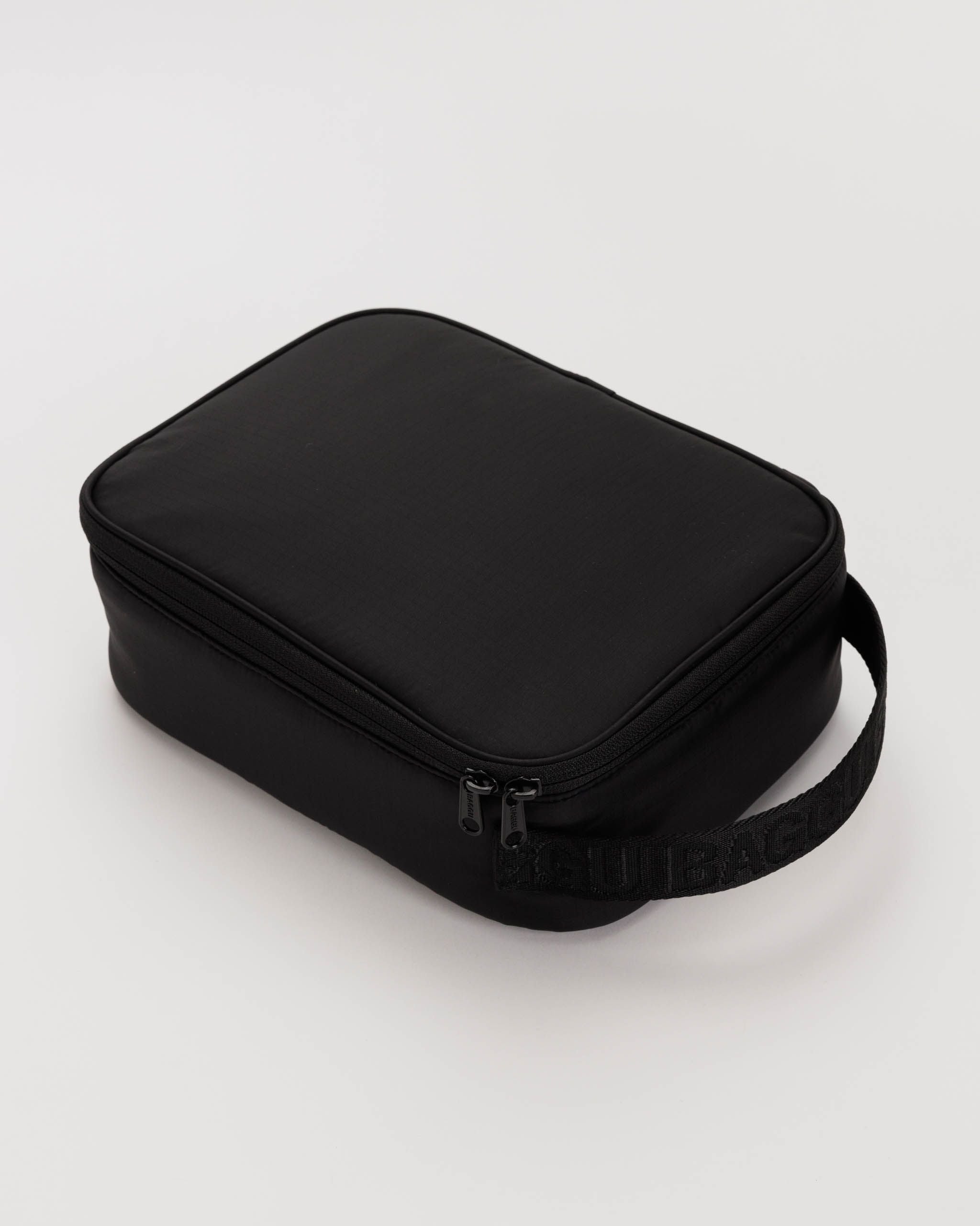 AREA Lunch Box Bag in Black – L'Oeuvre