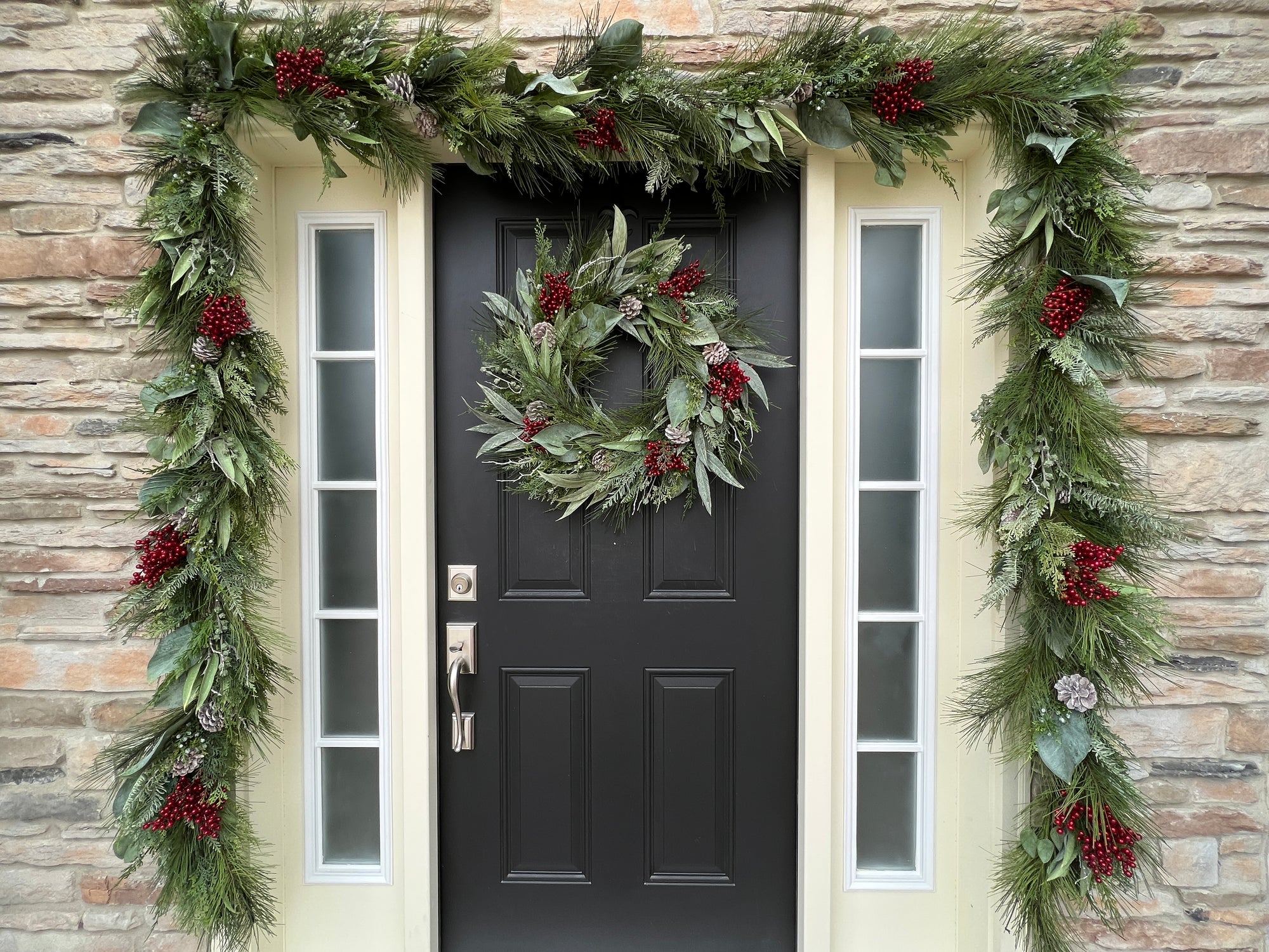 Christmas Window Wreaths, Mini Gold Bayleaf Wreath with Velvet Ribbon -  TwoInspireYou