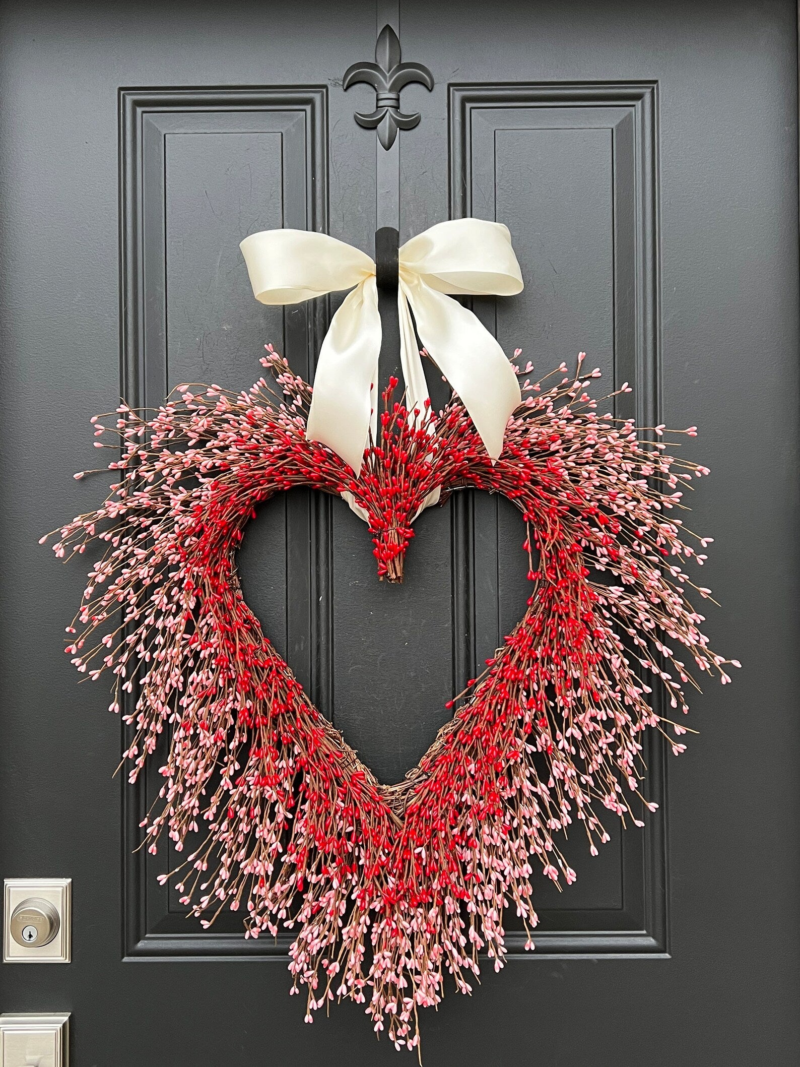 Berry Heart 8 Twig Wreath Primrue Wreath Color: Pink