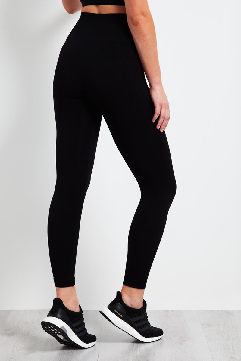 Lucas Hugh Technical Knit 7/8 Leggings – The Sports Edit